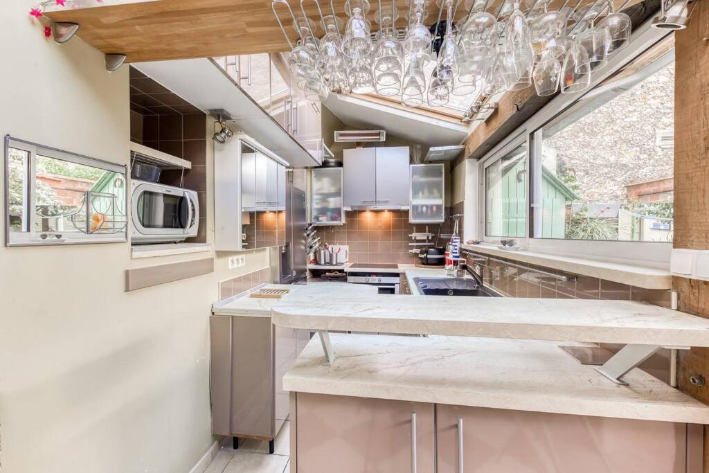 Appartement De Caractere Avec Jardinet Privatif A 1 Min Metro 1, Paris, Disneyland Vincennes Kültér fotó