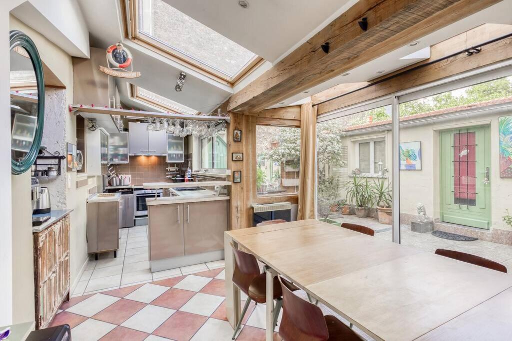Appartement De Caractere Avec Jardinet Privatif A 1 Min Metro 1, Paris, Disneyland Vincennes Kültér fotó